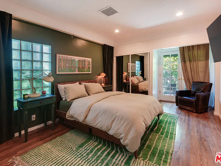 8998 Lloyd Pl — Photo 10