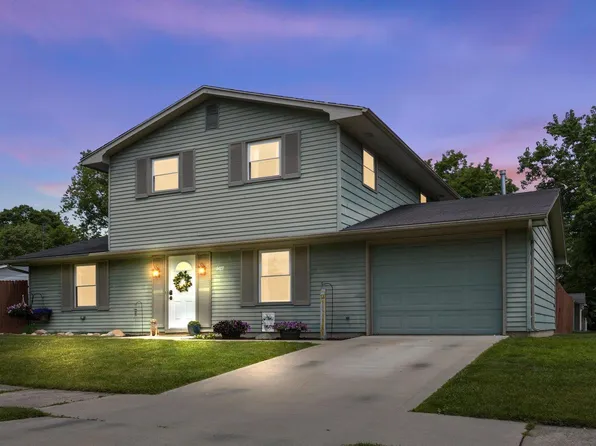 5427 Upton Ct, Fort Wayne, IN 46835