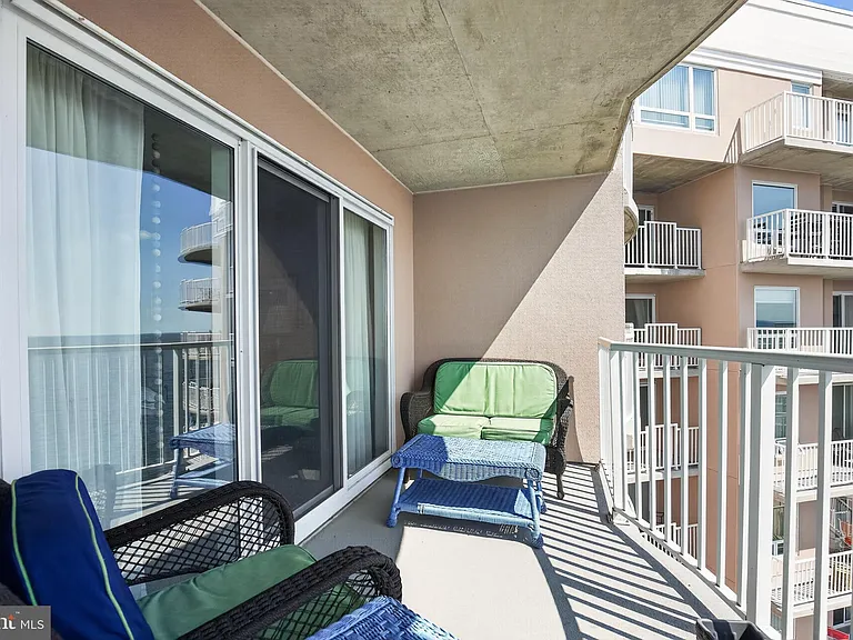8501 Bayside Rd #604 — Photo 14