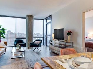 1501 N Dayton St #2214, Chicago, IL 60642