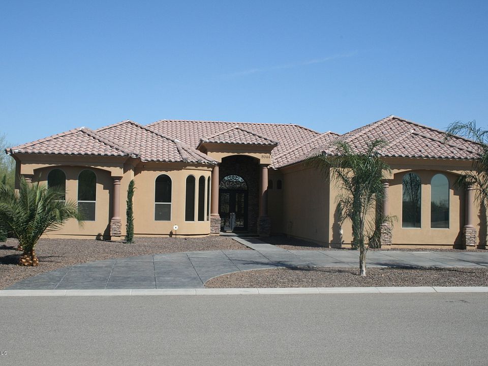 1st image of 8044 W Vista Ave