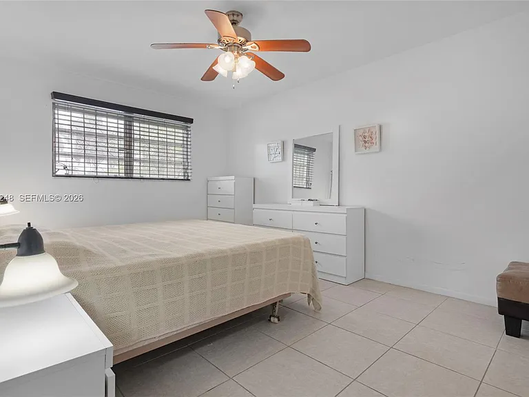 1740 Jefferson Ave #8 — Photo 15