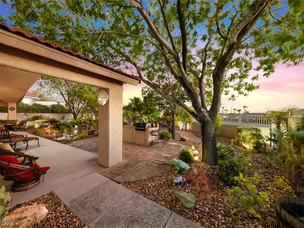 1138 Broken Hills Dr, Henderson, NV 89011