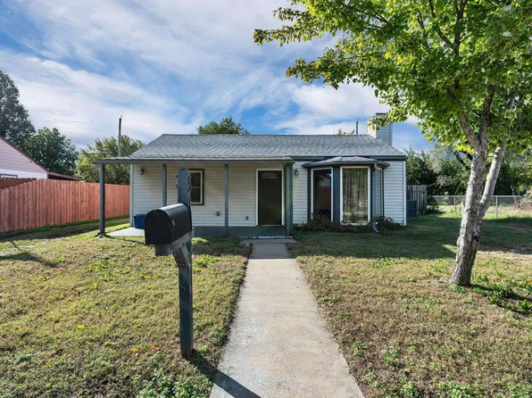5139 S Meadowview Ave, Wichita, KS 67216