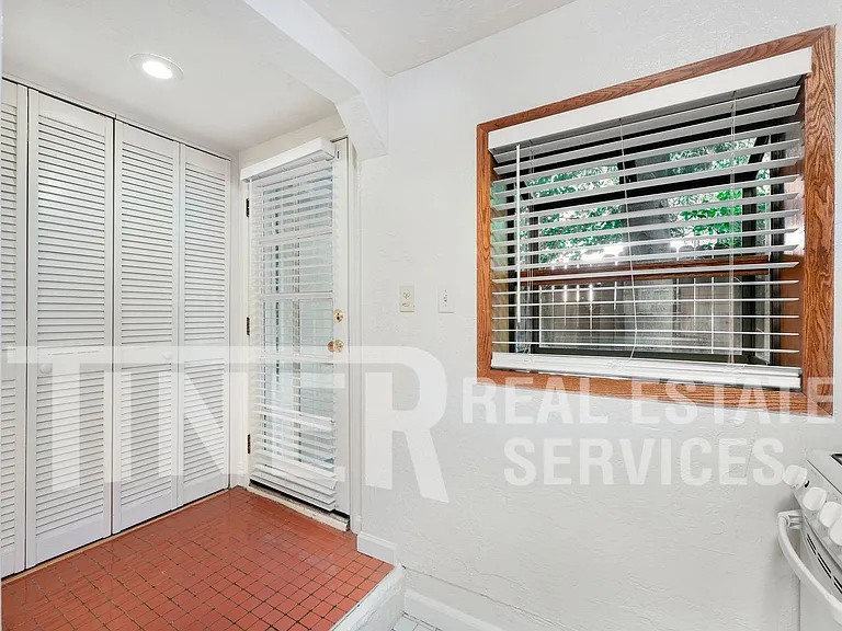 1314 Q St #3 — Photo 5