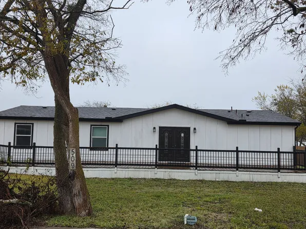 509 Sheila Ln, Quinlan, TX 75474