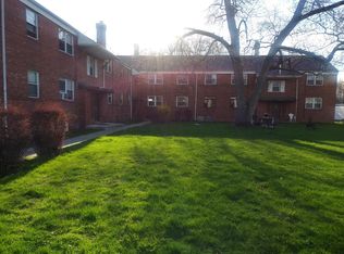 4241 Rocky River Dr, Cleveland, OH