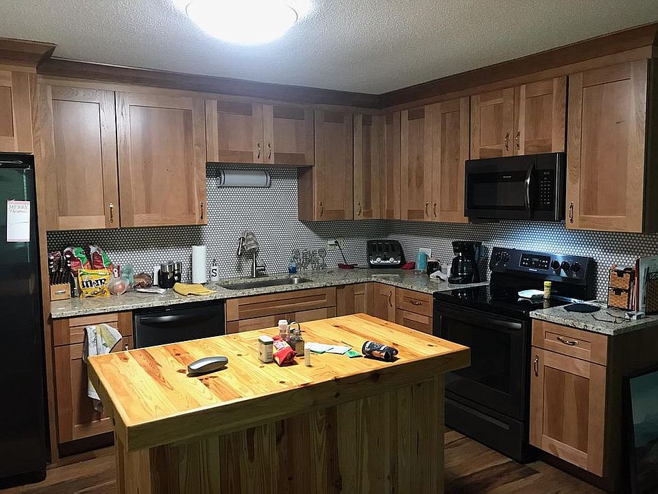2nd image of 28 County Road 575