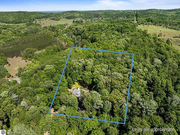 5th image of 11407 S Ramblewood Dr