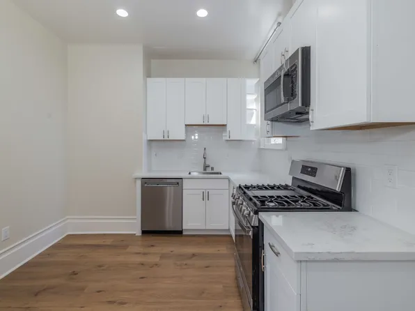 Fully Remodeled, Top Floor 3/2 Full Floor Flat W/ Bonus Room! In-Unit W/D!, 1436 Waller St, San Francisco, CA 94117