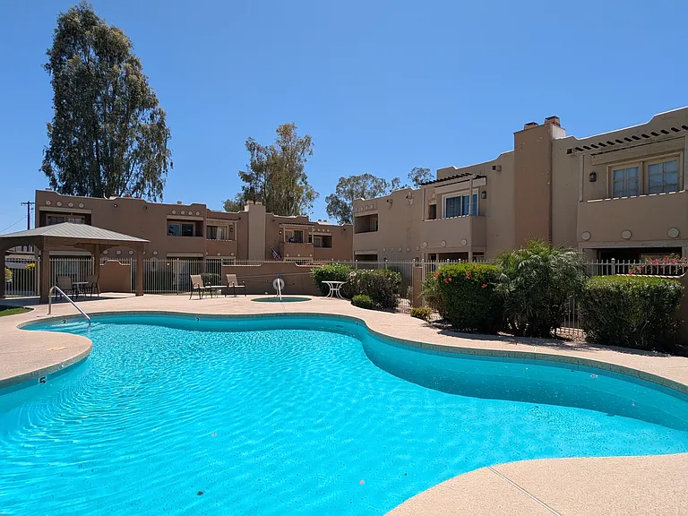 1425 E Desert Cove Ave #46 — Photo 21