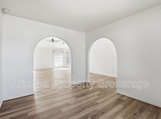 2325 W Stottler Dr, Chandler, AZ 85224