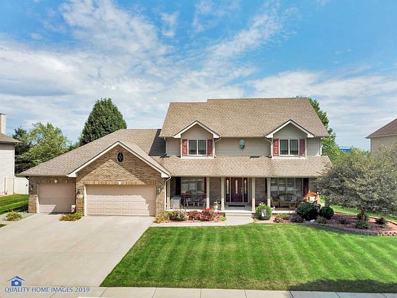 2nd image of 9477 Villagio Way