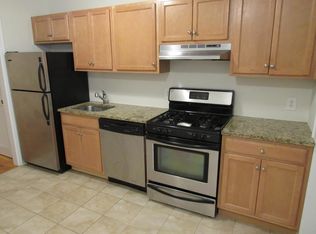 80 Pine St #1L, Montclair, NJ 07042