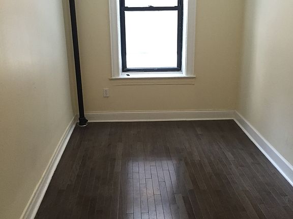 2nd image of 221 Linden Blvd APT A20