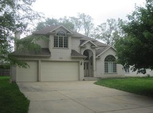 4N155 Niles Ave, Addison, IL 60101