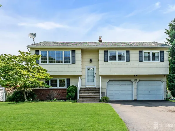 58 Henderson Rd, Kendall Park, NJ 08824