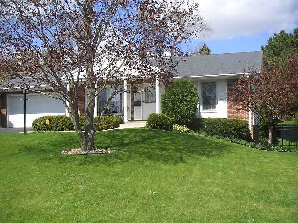1st image of 3804 Thornwood Dr