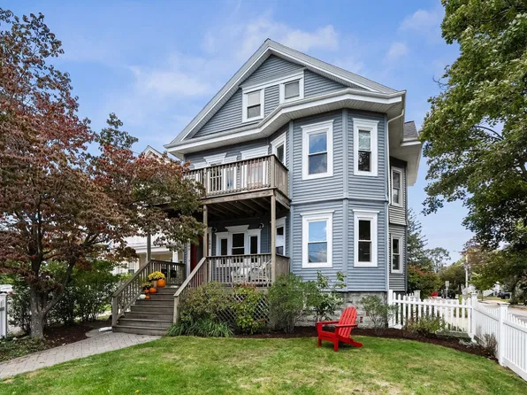 580 High St #1, Medford, MA 02155