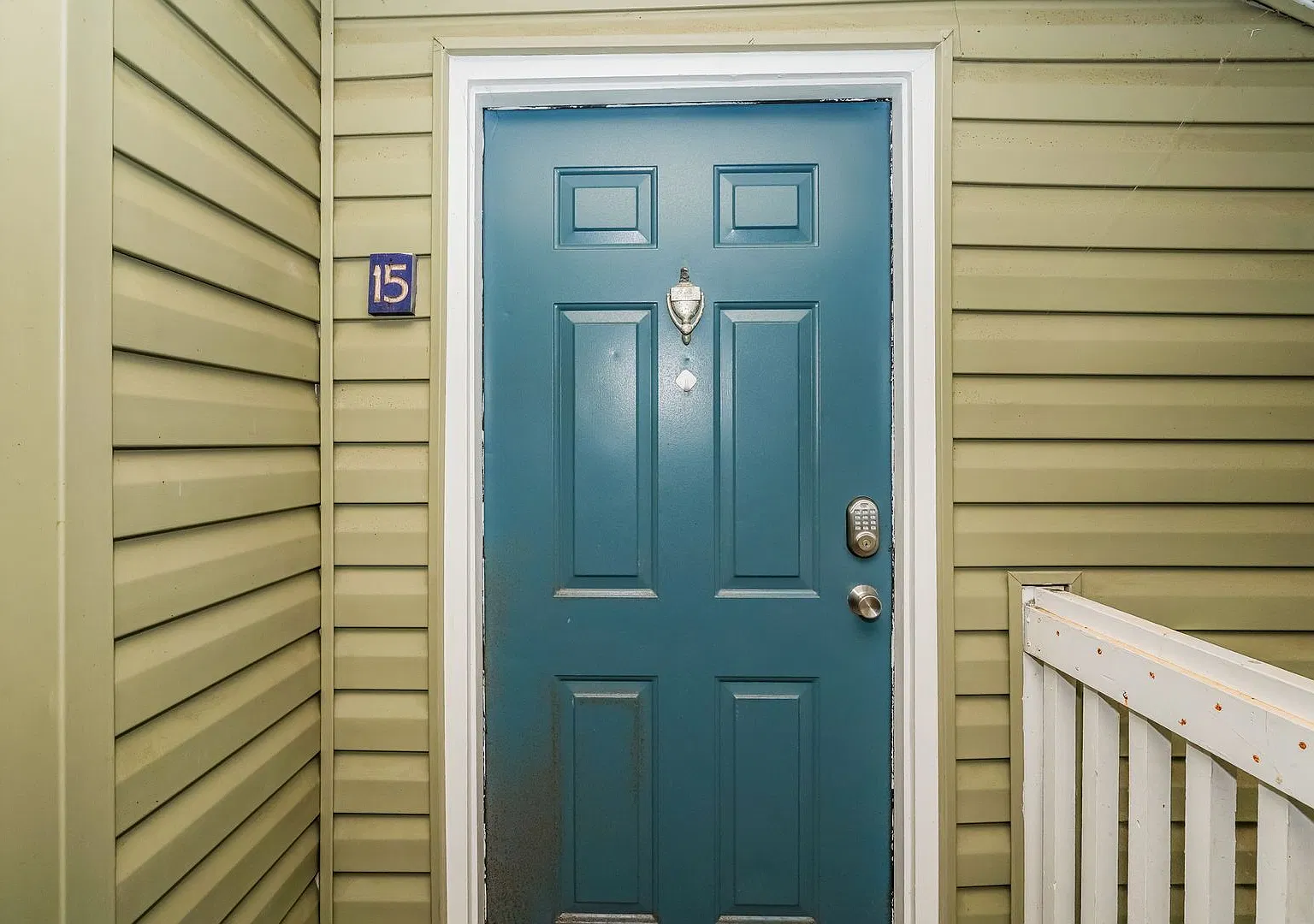 Creekwood Apartments — Photo 2