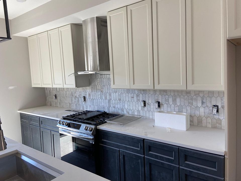 1st image of 2104 Annin St #B