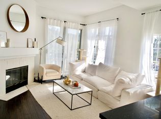 2150 Camino De La Reina Unit 304, San Diego, CA 92108