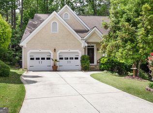 230 Ridge Point Ct, Johns Creek, GA 30022