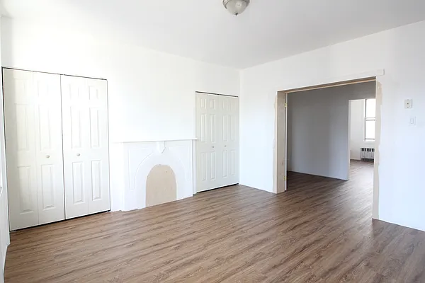 Rented by True Real Estate Group | media 14