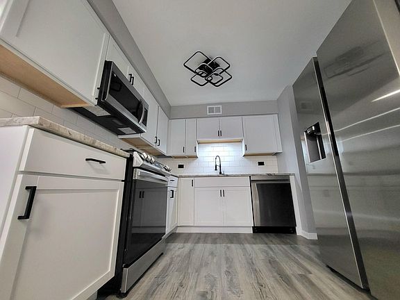 5th image of 815 E Glenwood Lansing Rd APT 509