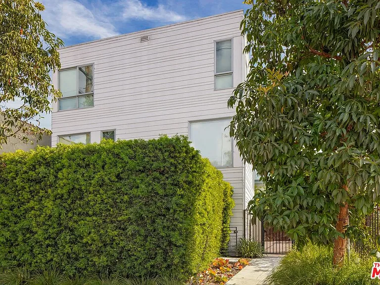 11724 Culver Blvd #12 — Photo 33