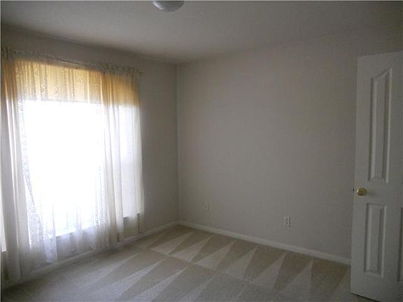 5th image of 8501 Cahill Dr