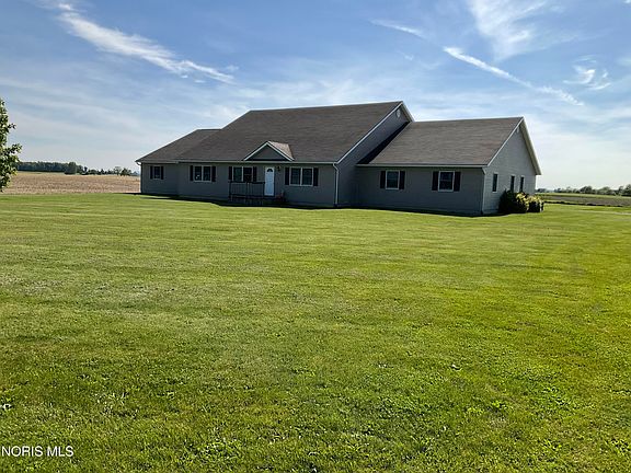 3rd image of 4506 Township Road 123