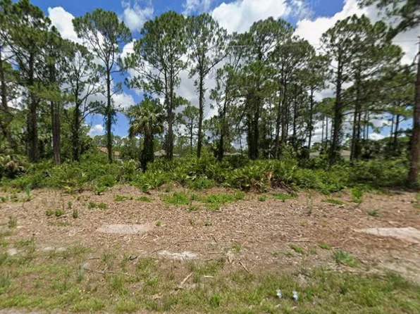 3410 62nd Street W, Lehigh Acres, FL 33971