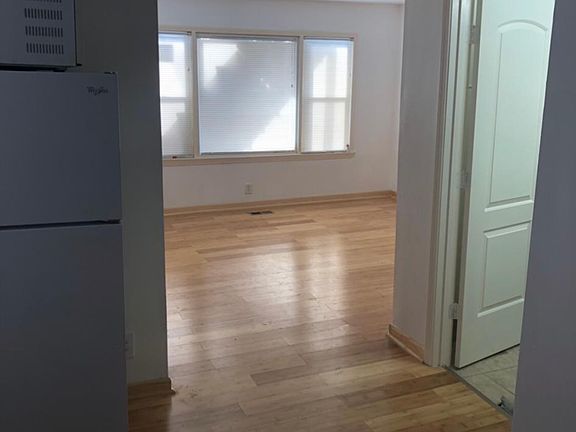 3rd image of 2721 S Crowell St APT 1F