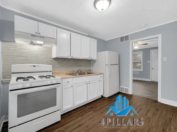 1404 Federal Ave, La Porte, IN 46350