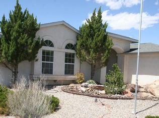 237 Dogwood Trl SE, Rio Rancho, NM 87124