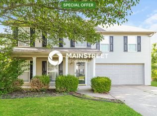 10613 Irvin Pines Dr, Louisville, KY 40229