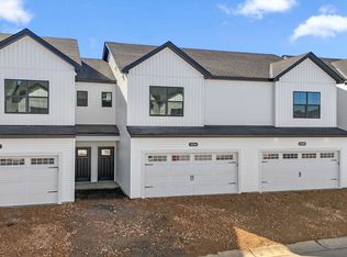 10294 Birchwood Cir, Victoria, MN 55318