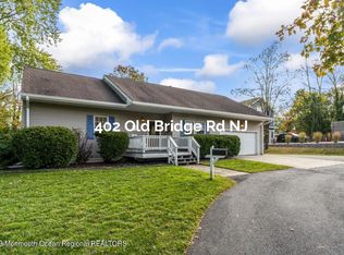 402 Old Bridge Rd, Brielle, NJ 08730