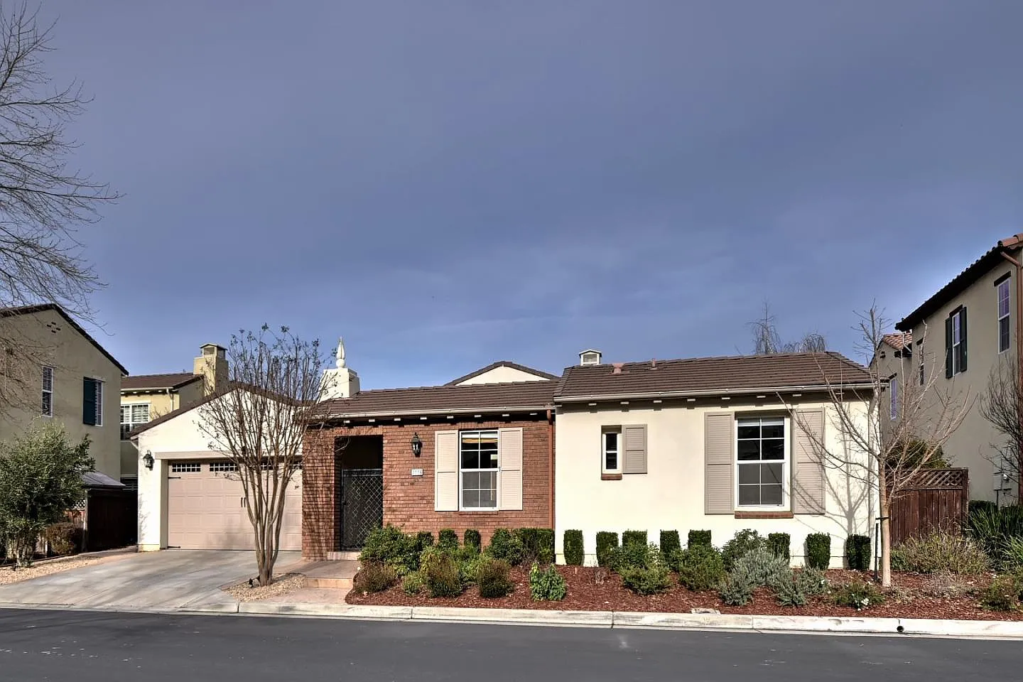 7116 Eagle Ridge Dr photo 1