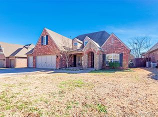 8808 E 110th St, Tulsa, OK 74133