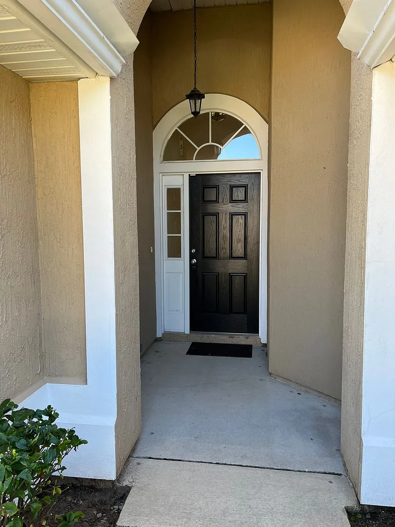 Stunning 3BR/2BA Whisper Creek Home — Photo 2