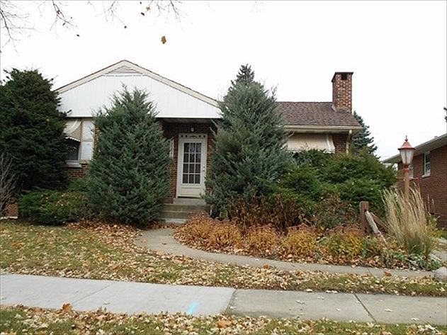 1st image of 2337 Hawthorne Ave