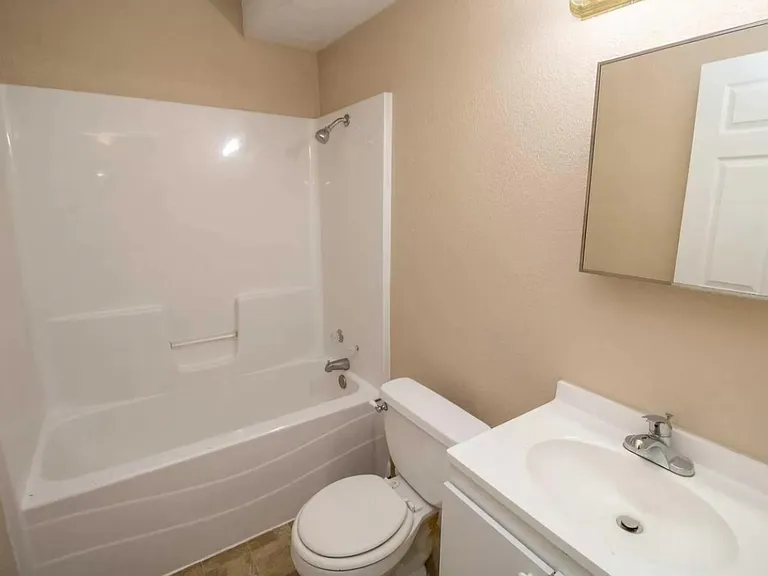 1520 E Fortuna St #3 — Photo 4