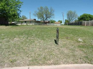 404 NW 68th St, Lawton, OK 73505