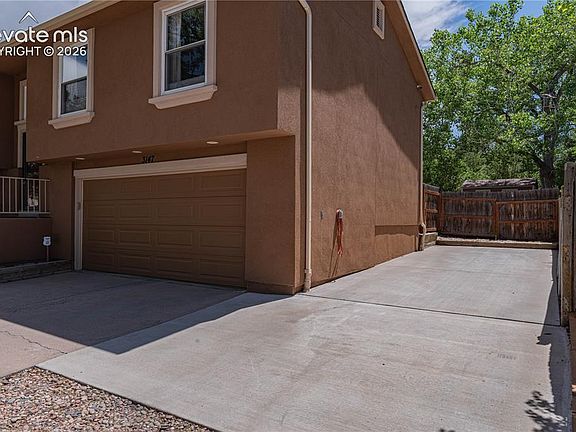 3rd image of 3147 Maverick Dr