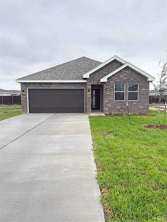 4 bed, 3.0 bath, 1500 sqft, $2,300 — Photo 1