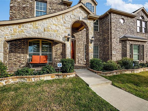 3rd image of 7012 Royal Oak Estates Dr