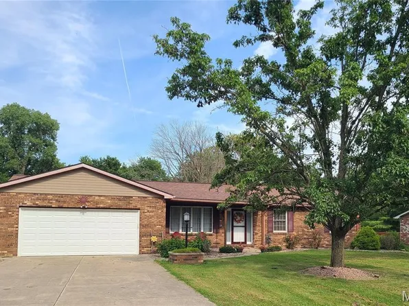 6409 Alpha Dr, Alton, IL 62002