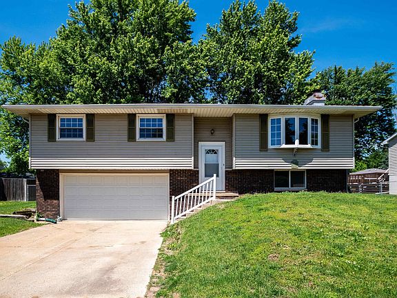 4th image of 109 Cedar Ct